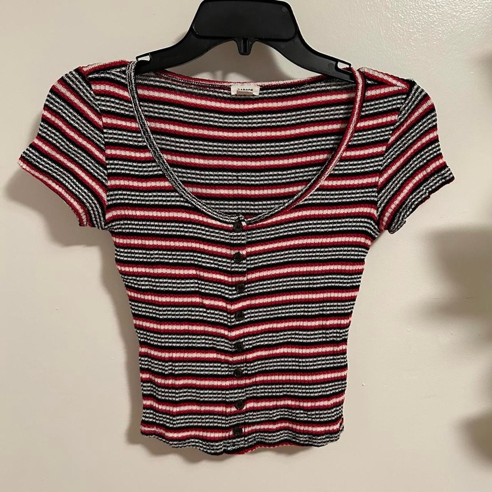 Cropped shirt